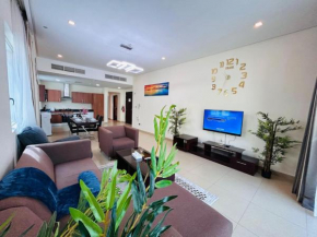 Two Bedroom Sunny Staycation